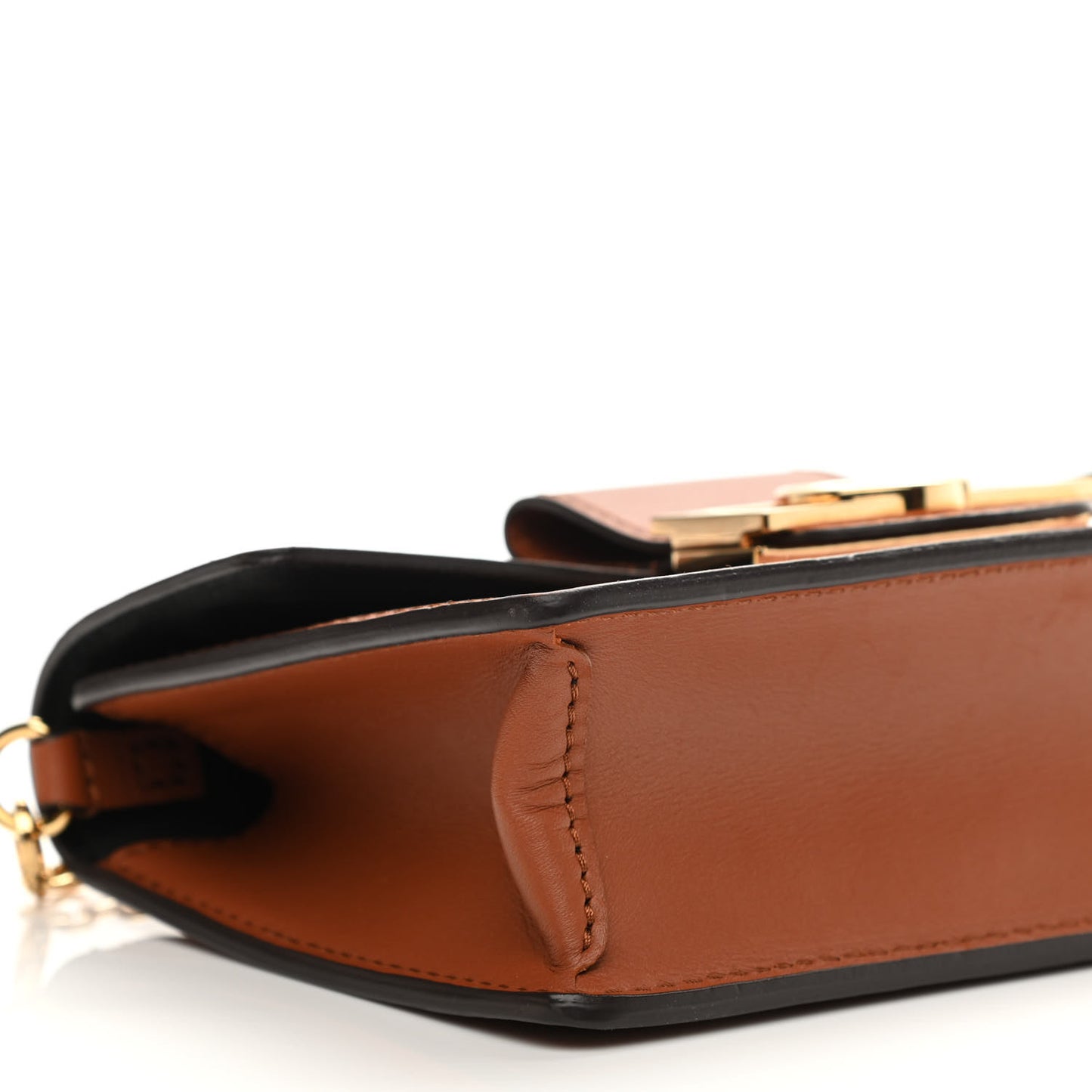 Reverse Monogram Dauphine Chain Wallet