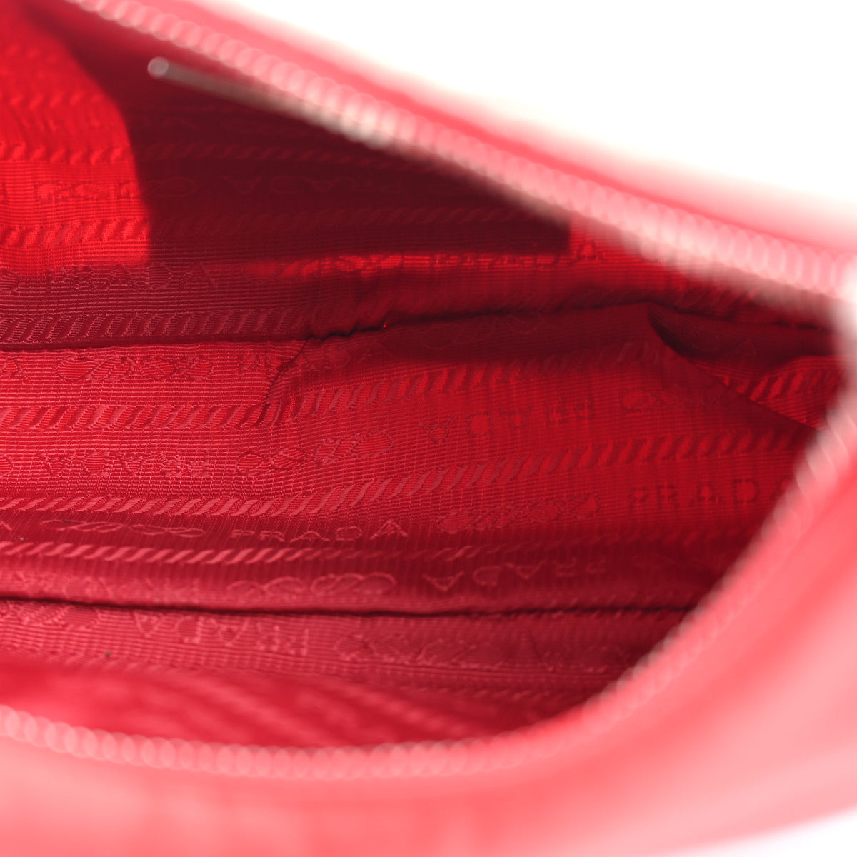 Prada Nylon Re-Edition 2005 Shoulder Bag Rosso 5 of 11