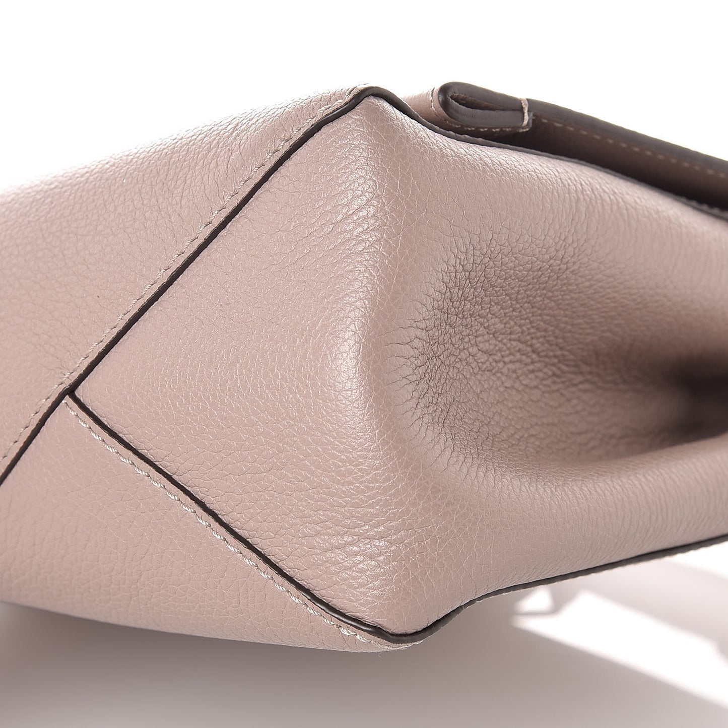 Soft Calfskin LockMe II Top Handle Mastic