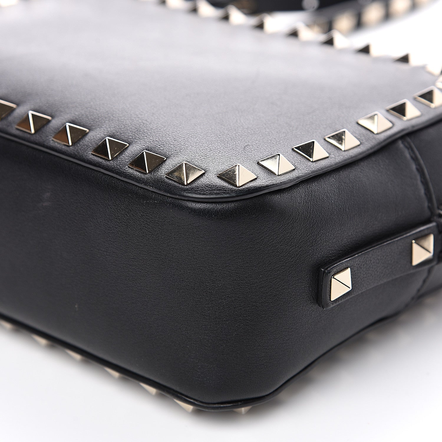 Valentino Garavani Calfskin Rockstud Camera Crossbody Bag Black 14 of 15