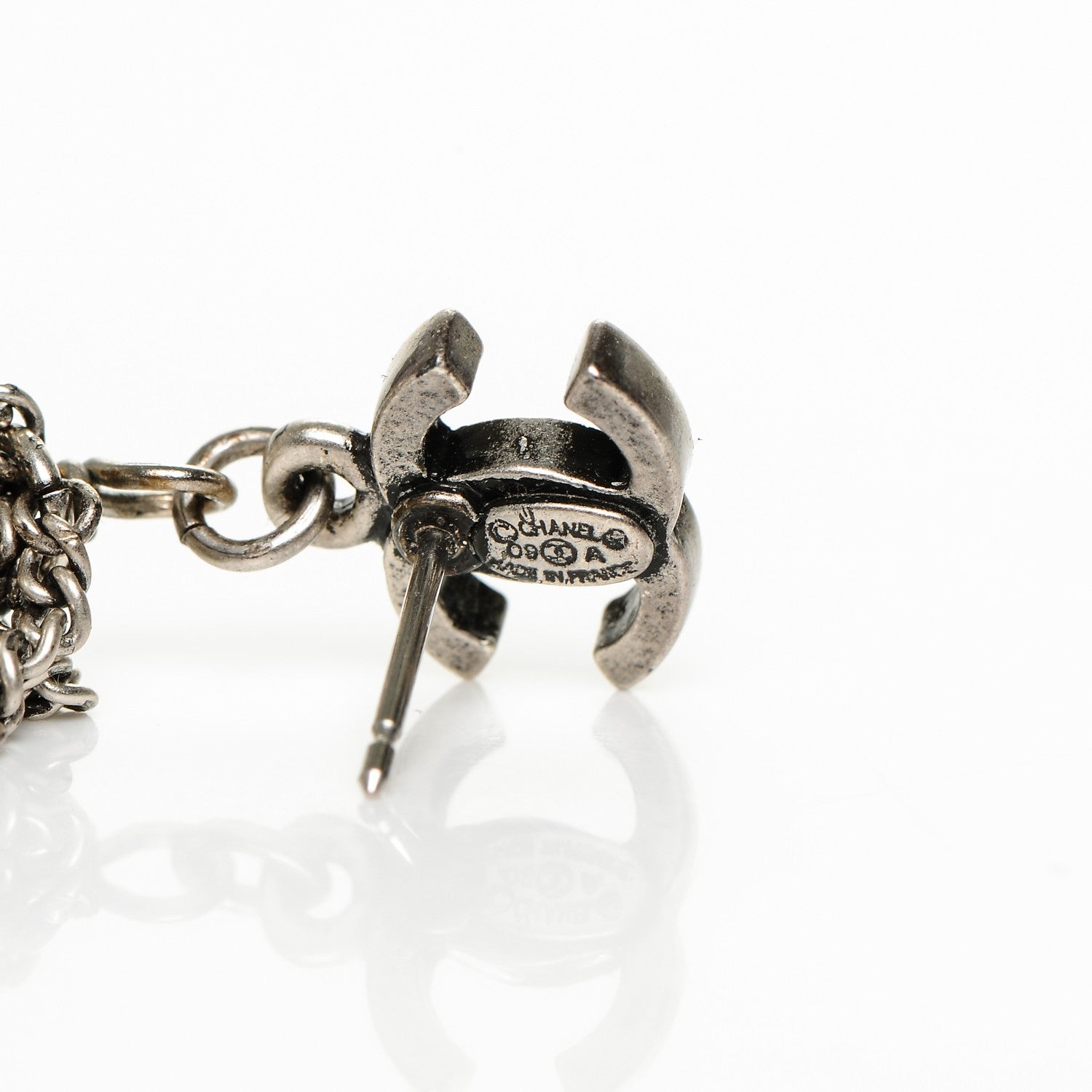 Chanel Ruthenium Pearl CC Drop Earrings 4 of 5