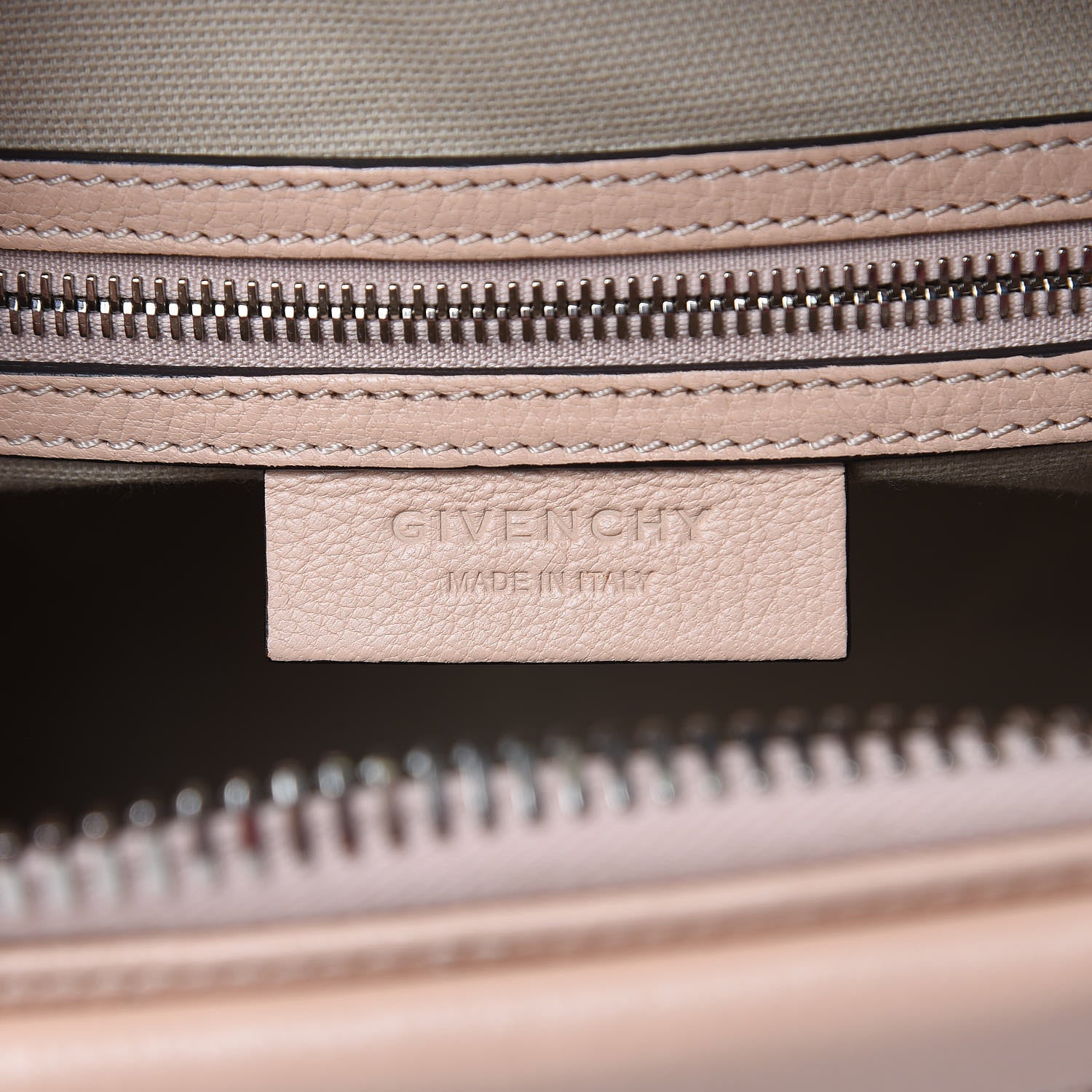 Givenchy Sugar Goatskin Small Antigona Powder 6 of 18