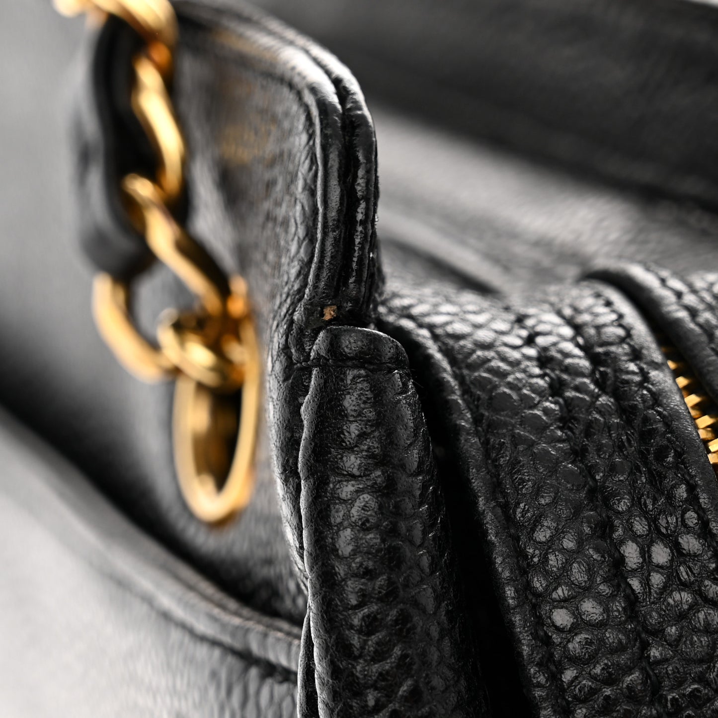 Caviar CC Shoulder Bag Black