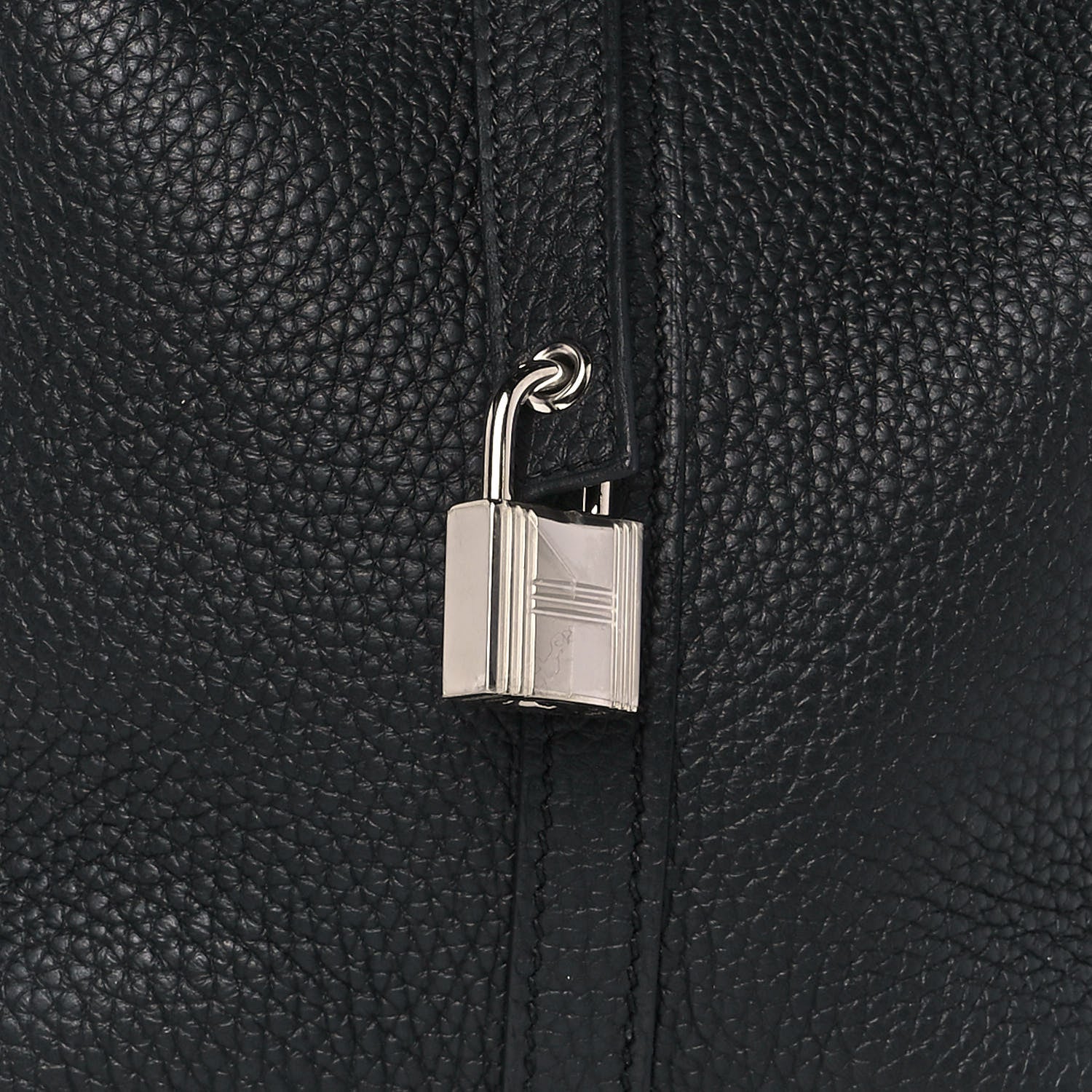 Hermes Taurillon Clemence Picotin Lock 22 MM Black 11 of 13