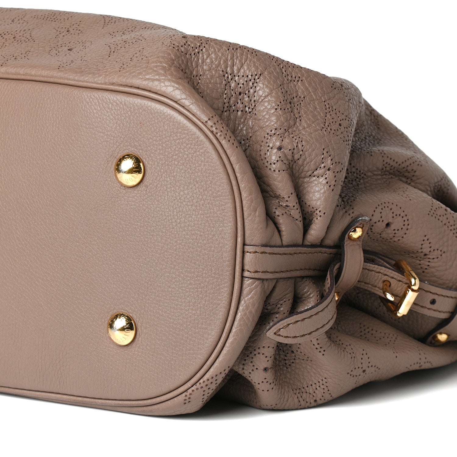 Louis Vuitton Mahina L Taupe 8 of 13