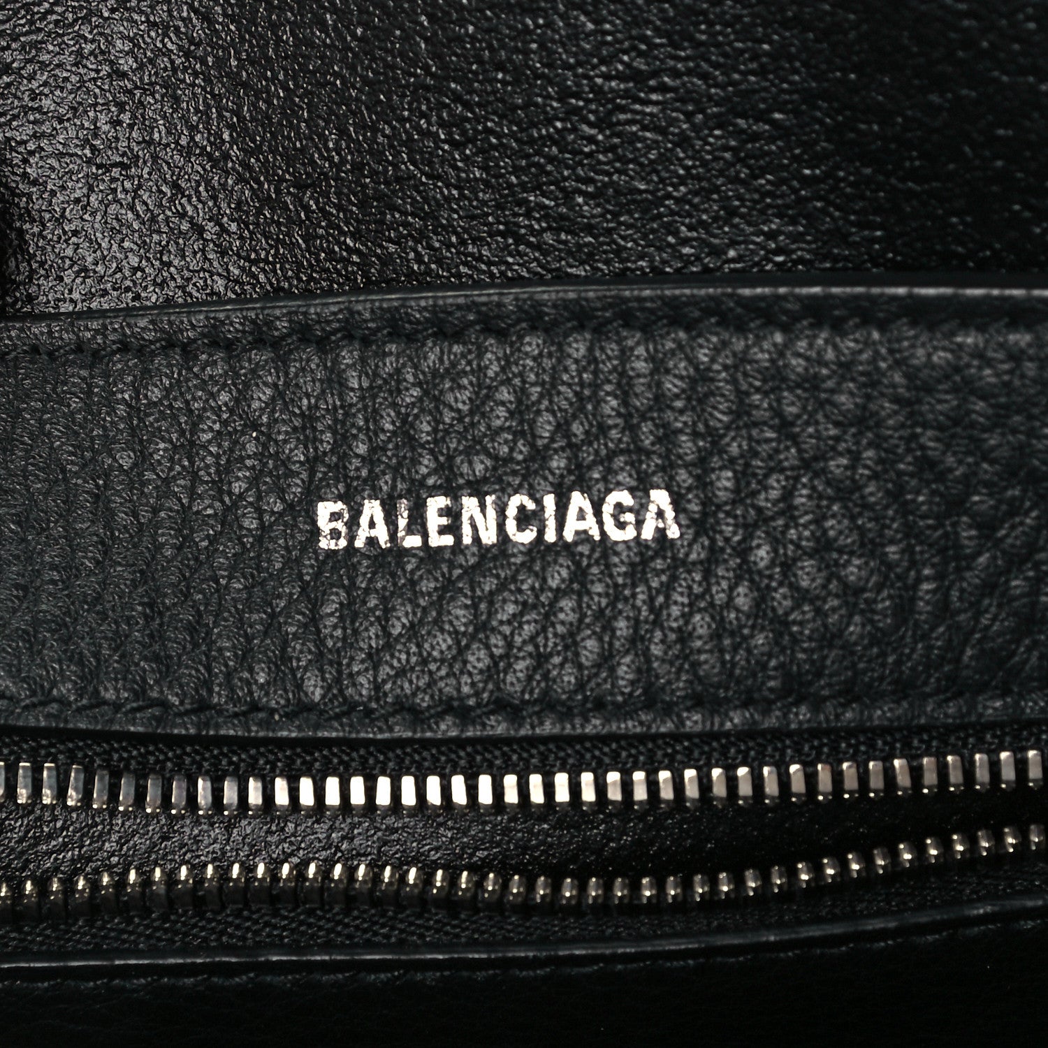 Balenciaga Calfskin XXS Everyday Tote Black 5 of 9