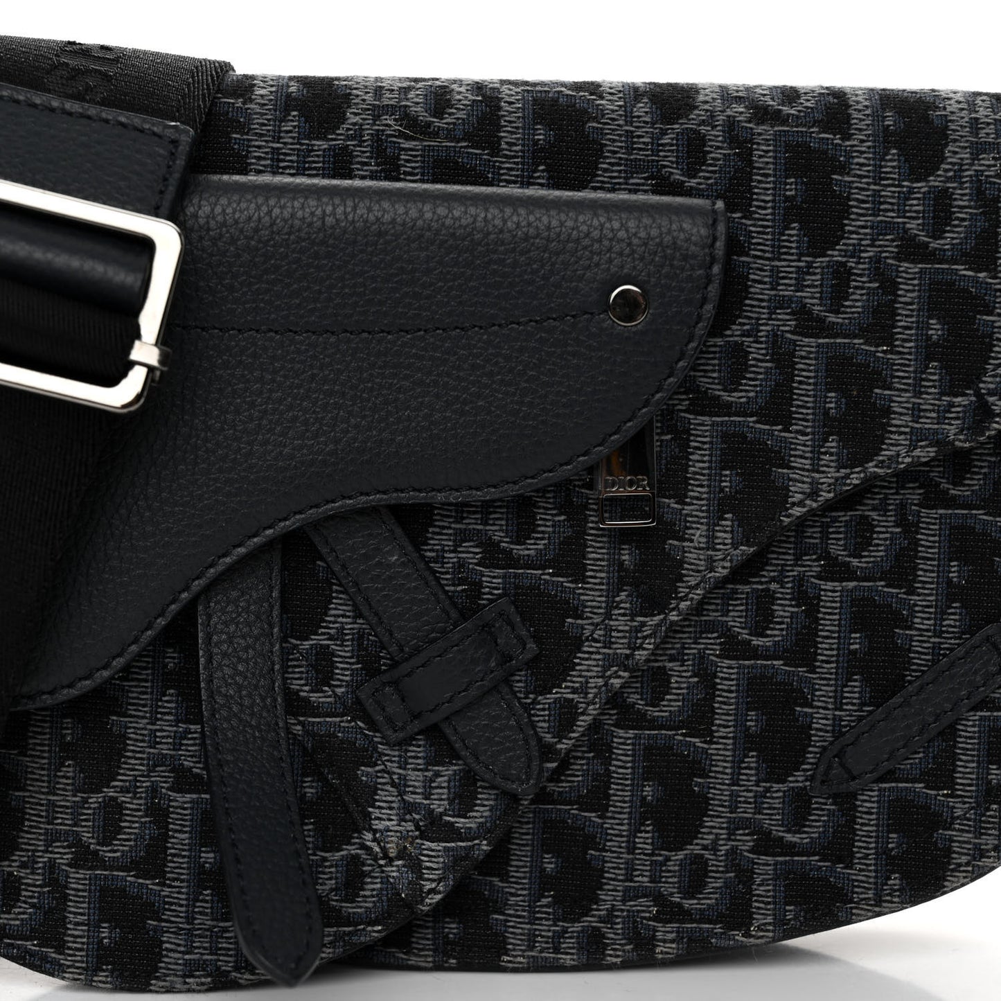 Oblique Saddle Messenger Pouch Blue Black
