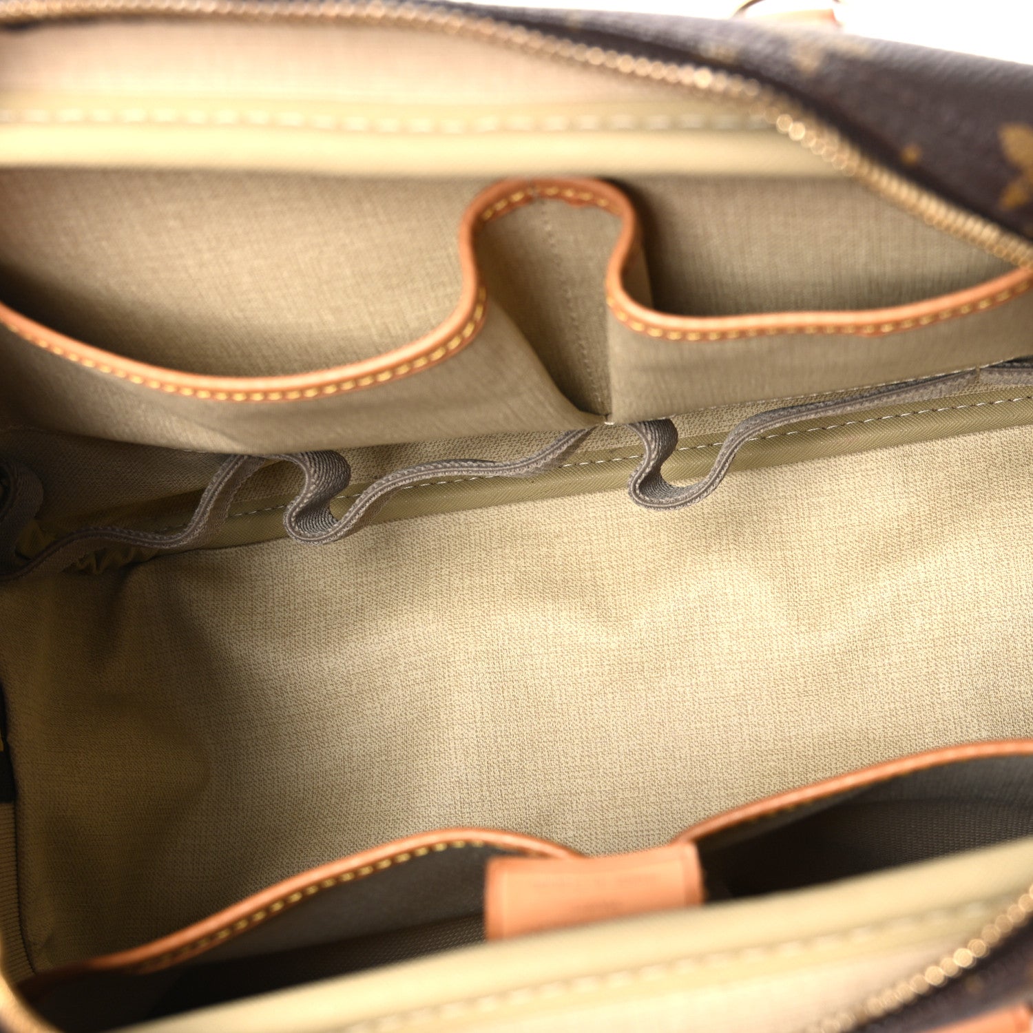 Louis Vuitton Monogram Deauville 5 of 9