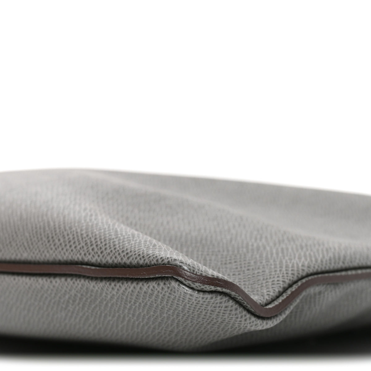 Louis Vuitton Taiga Sasha Messenger Glacier 9 of 11