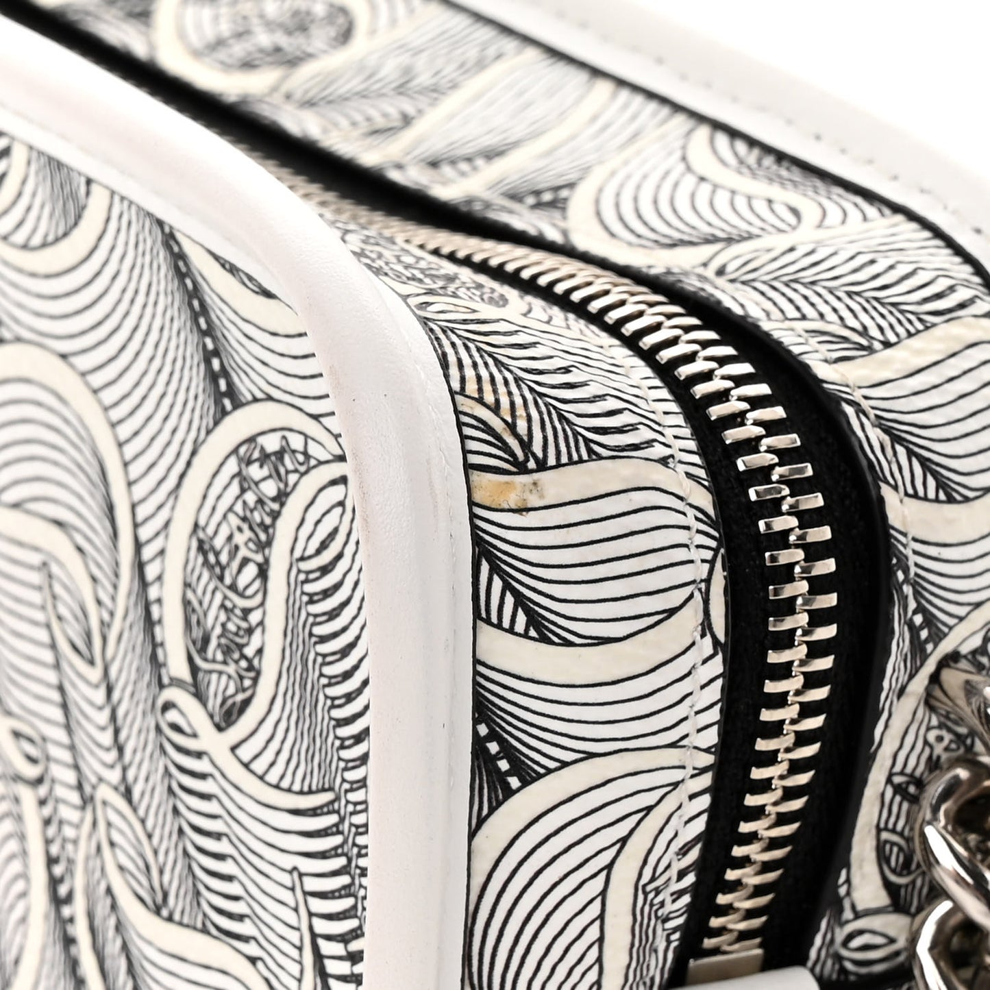 Calfskin Small Loubinth Radioloubi White Black