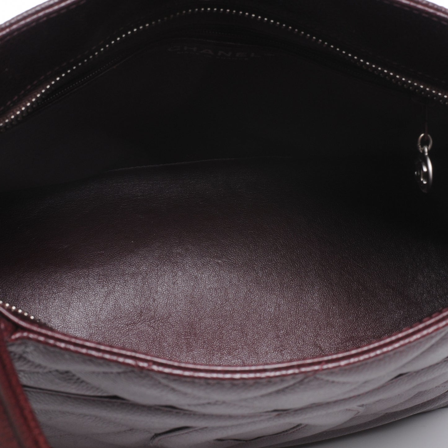 Caviar Medallion Tote Bordeaux