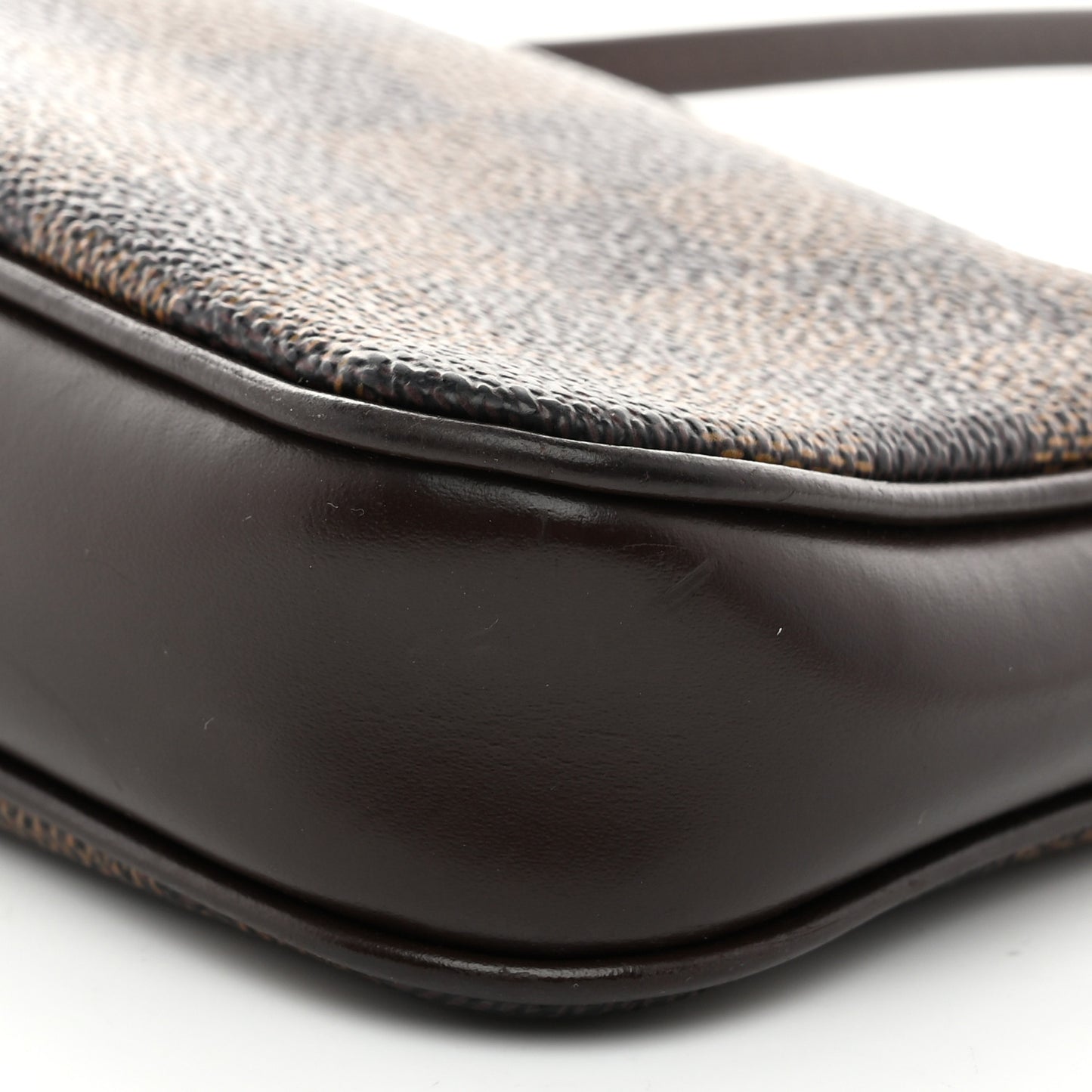 Damier Ebene Navona Pochette Accessories