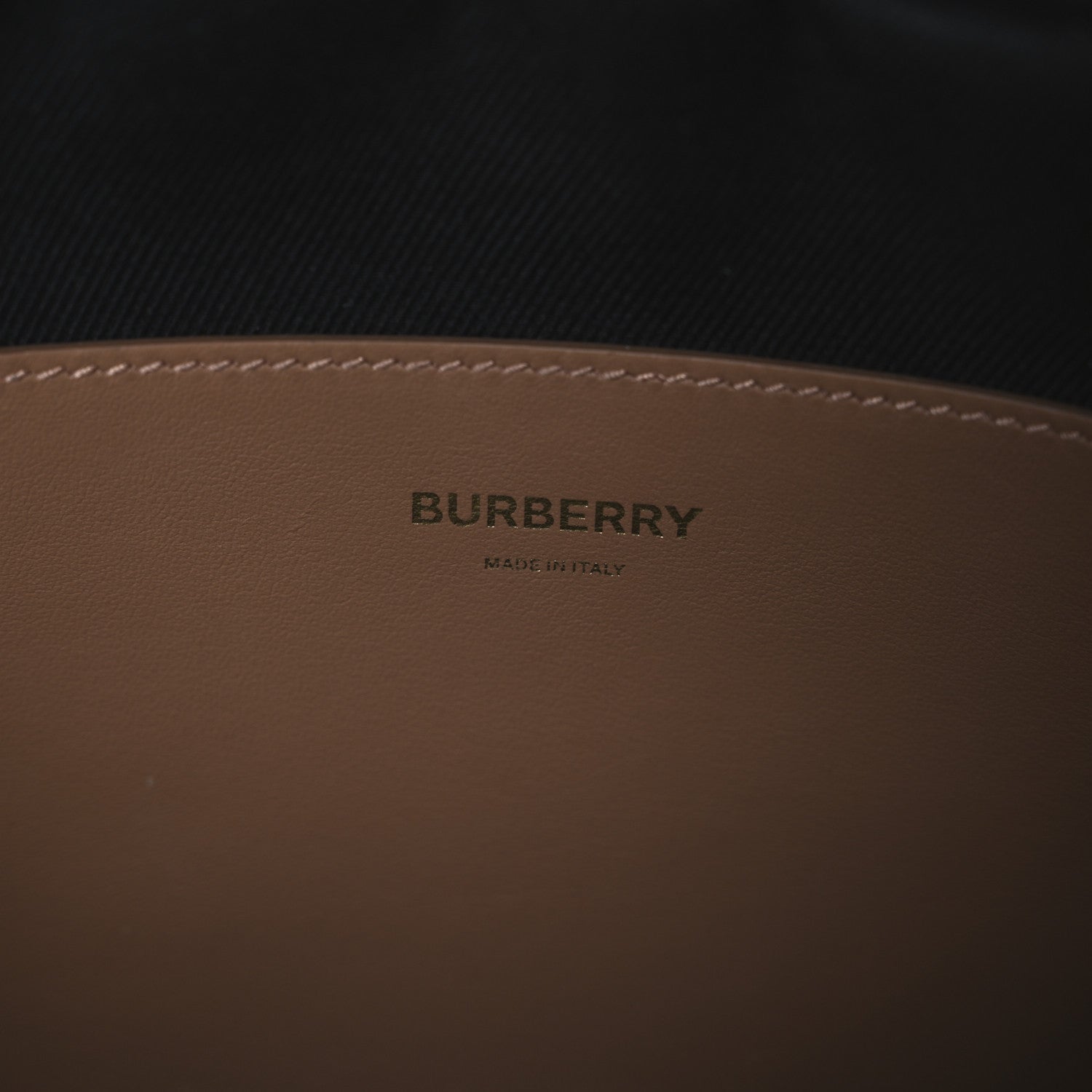 Burberry Calfskin Stingray Print Cube Bumbag Light Sand 6 of 11
