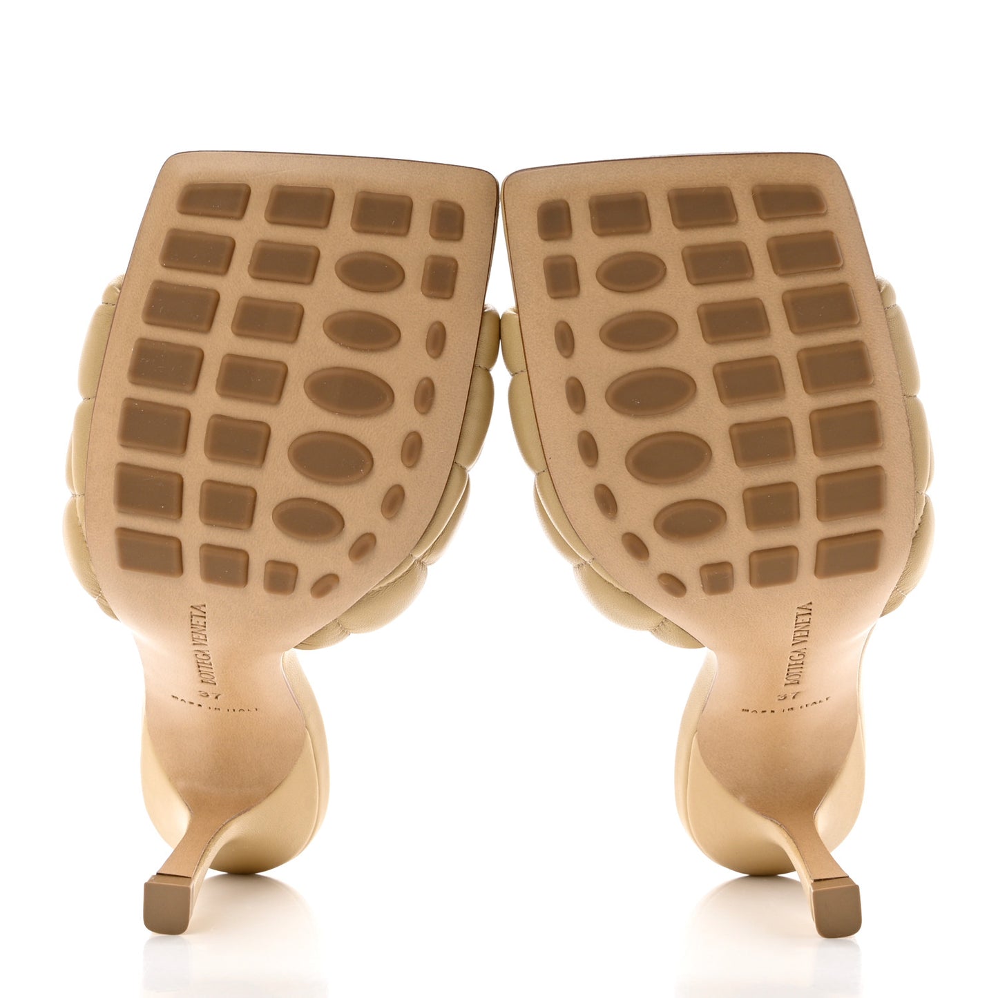 Nappa Matelasse Padded Mule Sandals 37 Cane Sugar