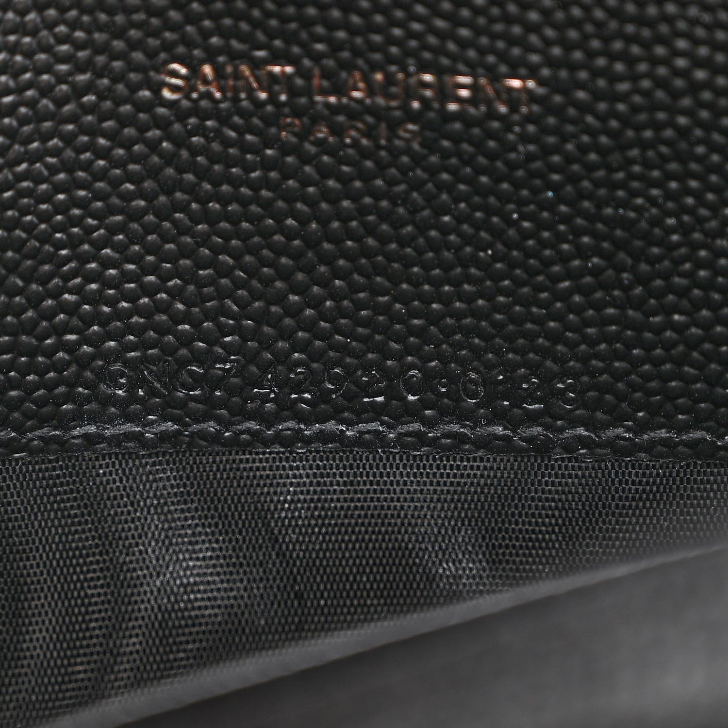 Saint Laurent Grain De Poudre Matelasse Chevron Monogram Monochrome Envelope Chain Wallet Black 7 of 10