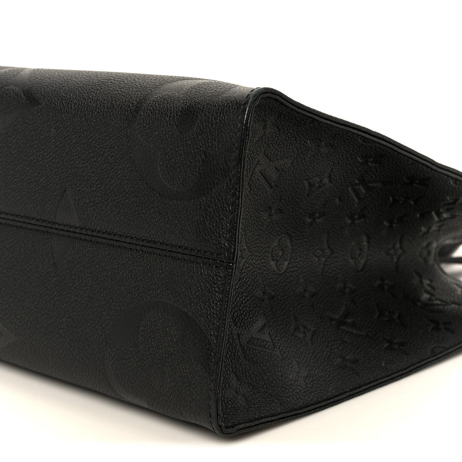 Louis Vuitton Empreinte Monogram Giant Onthego MM Black 8 of 8