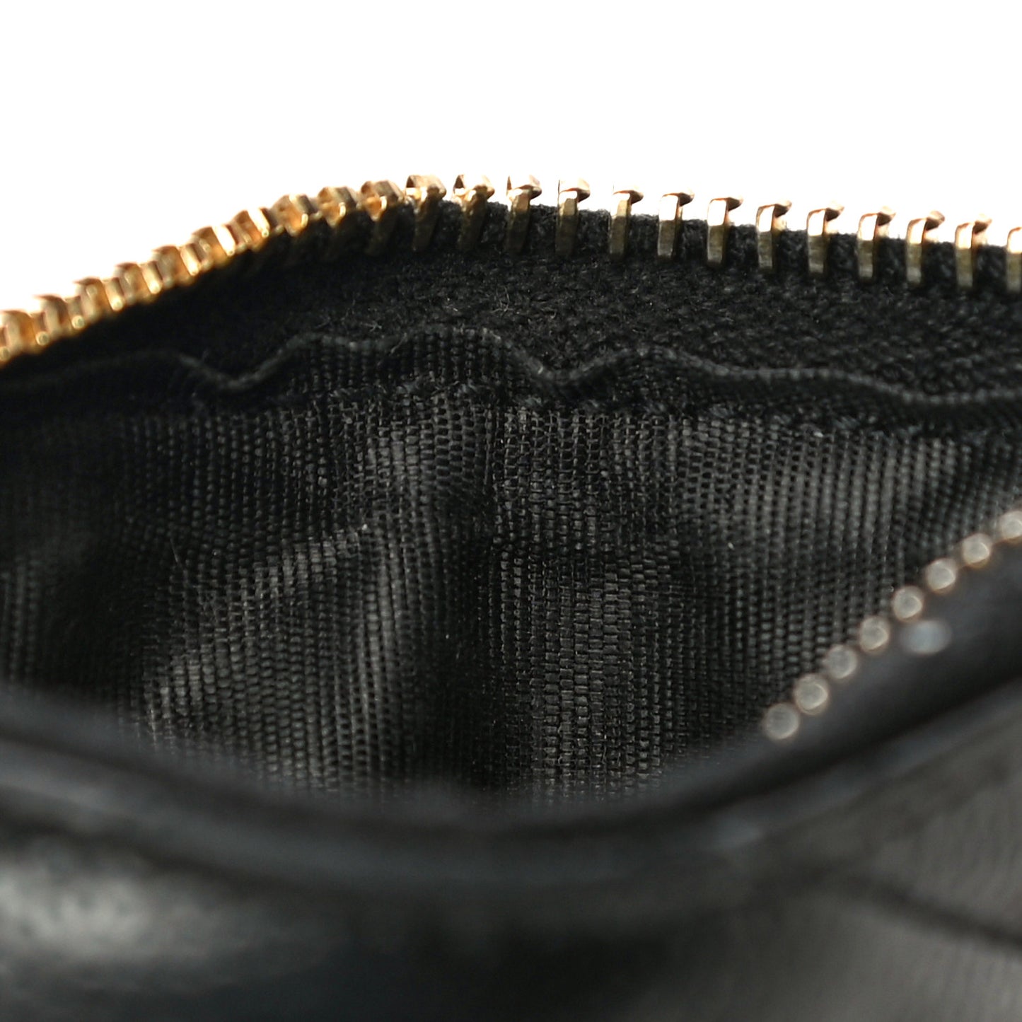 Grain De Poudre Matelasse Chevron Monogram Zipped Card Case Black