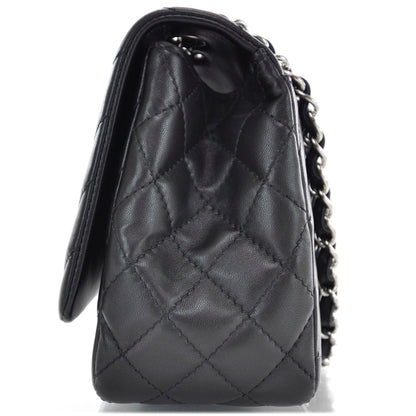 Chanel Lambskin Large Chevron Flap Black 4 of 12