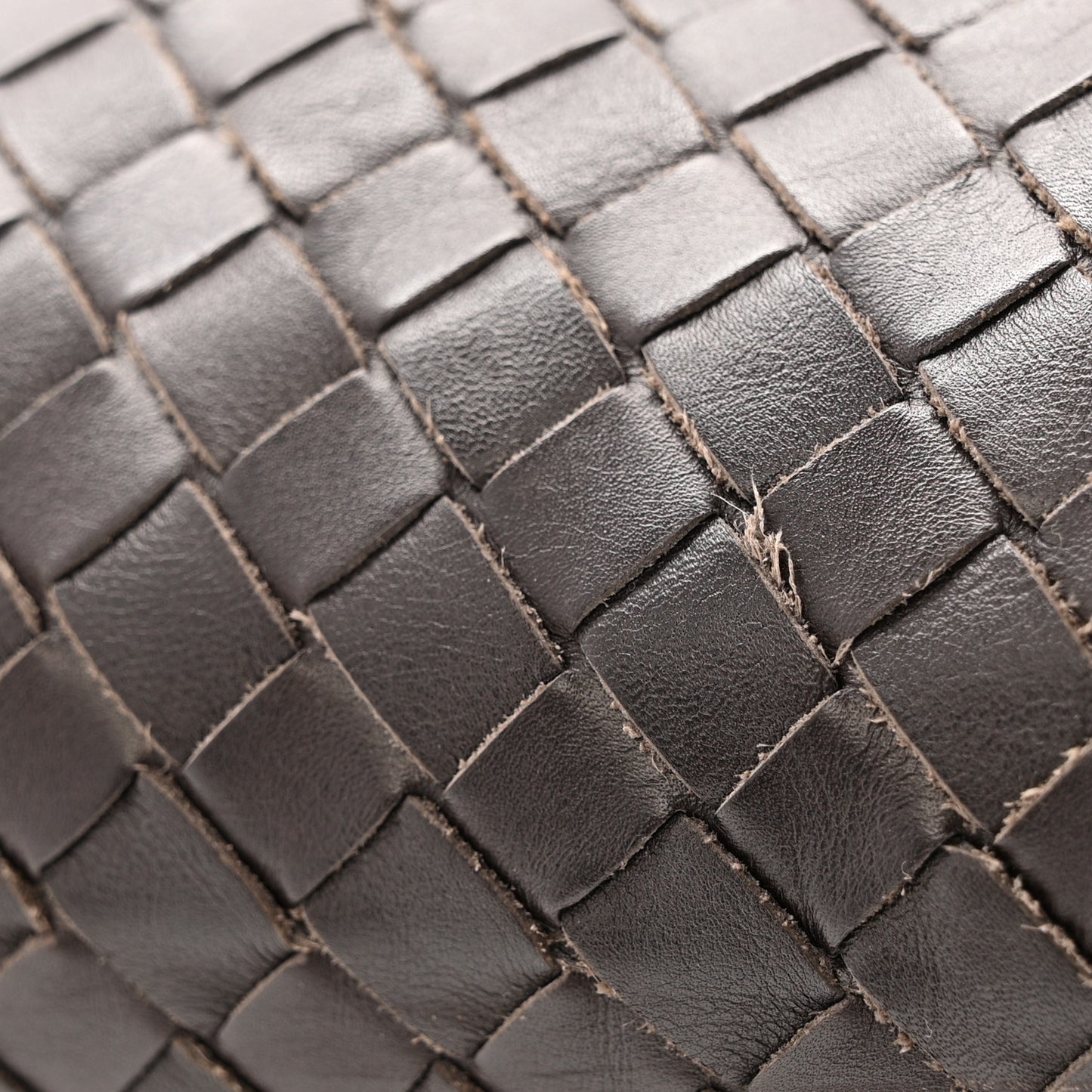 Calfskin Leggero Intrecciato Briefcase Ebano