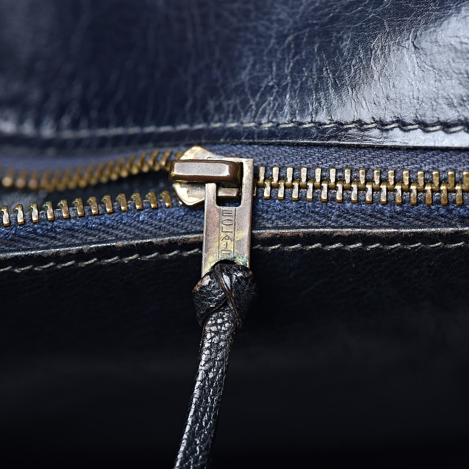Hermes Box Kelly Retourne 32 Bleu Marine 11 of 33