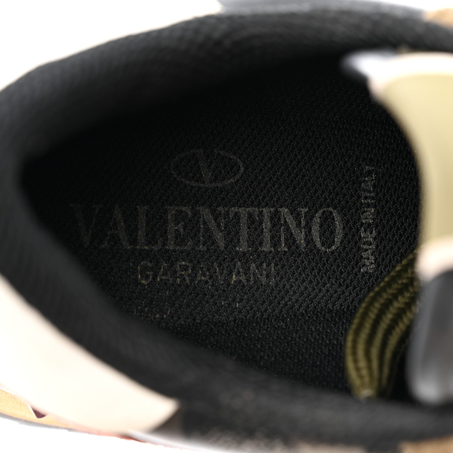 Valentino Garavani Nappa Suede Camouflage Womens Rockrunner Sneakers 37.5 Kaki Platine 6 of 8