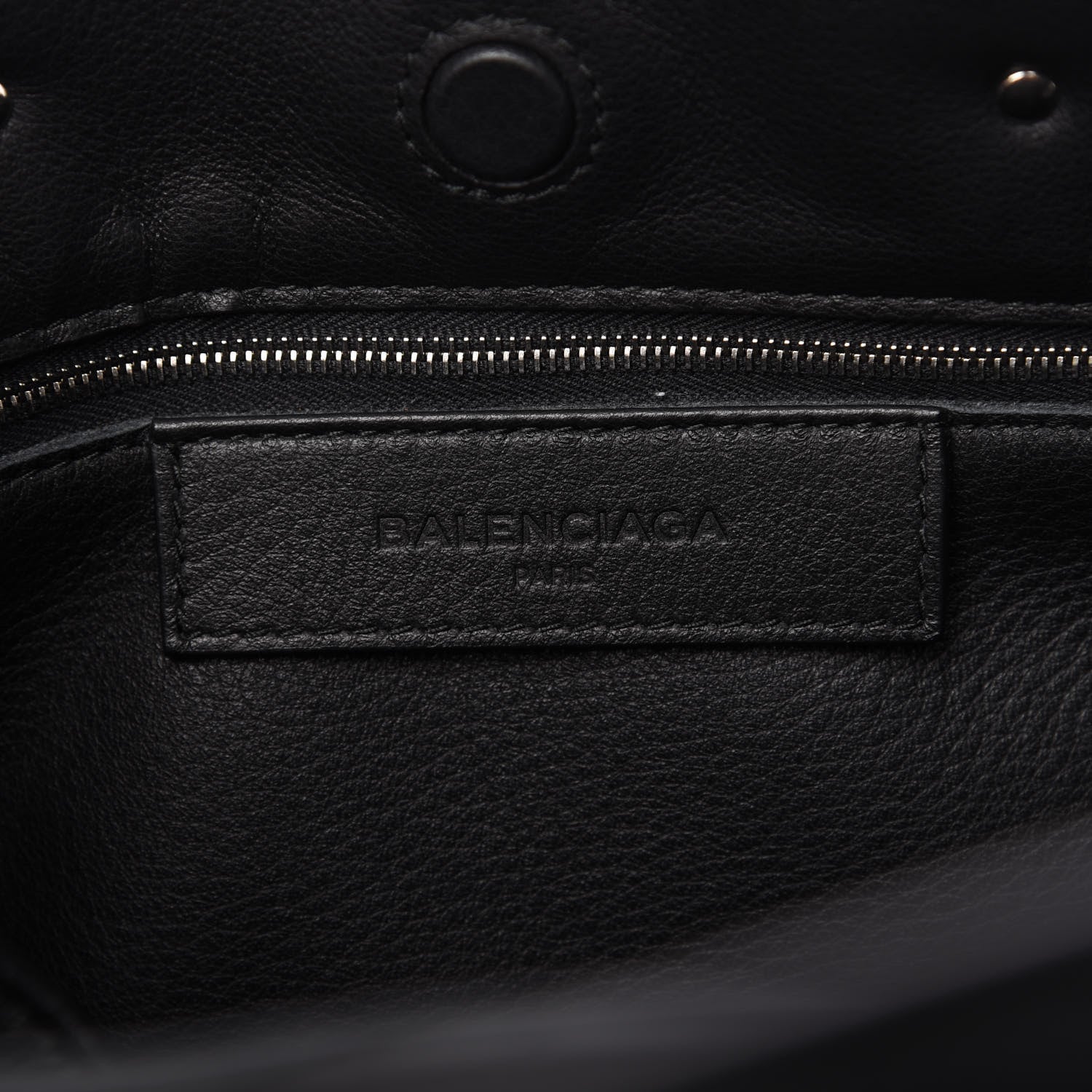 Balenciaga Veau Papier A6 Zip Around Tote Black 8 of 10