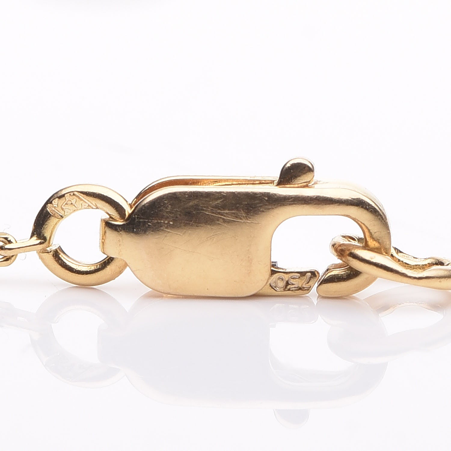 Van Cleef & Arpels 18K Yellow Gold Mother of Pearl Sweet Alhambra Bracelet 5 of 9