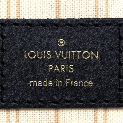 Louis Vuitton Monogram Giant Jungle Onthego GM Ivory 6 of 10