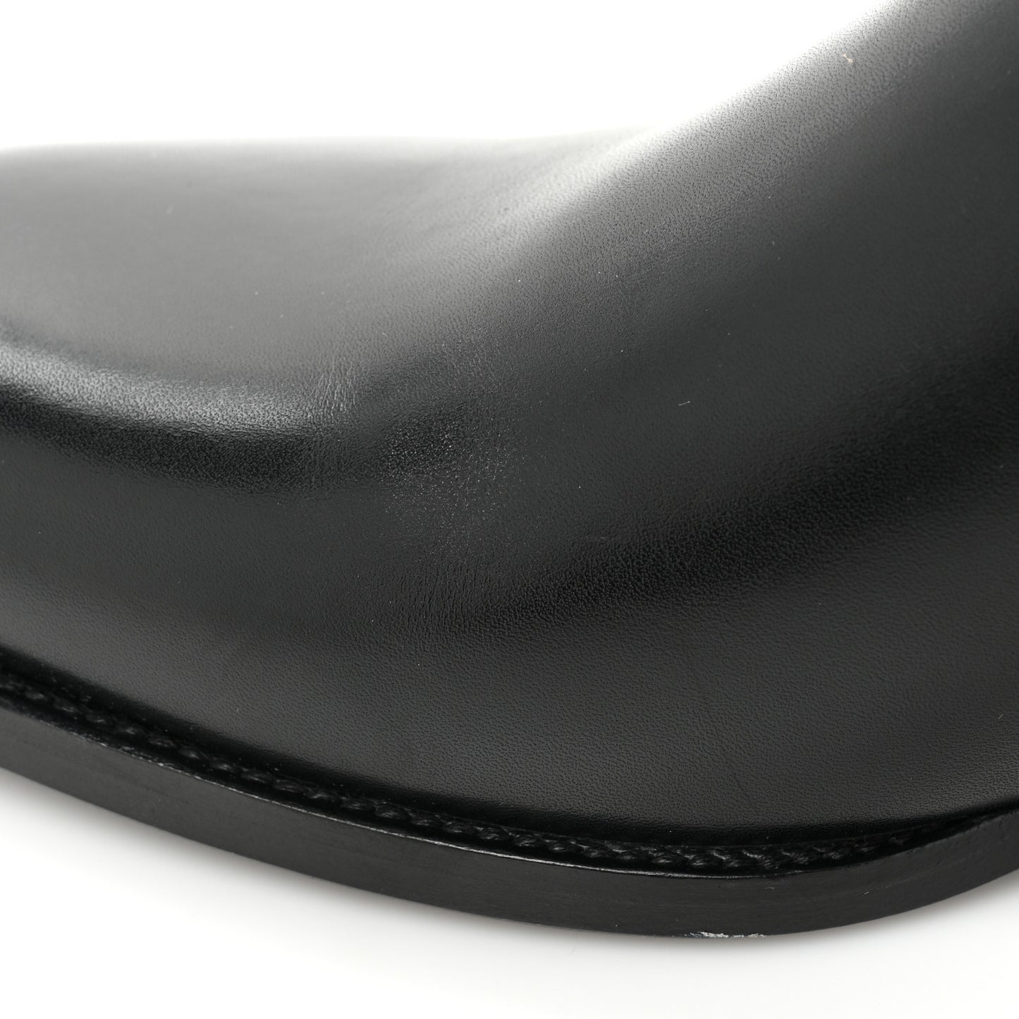 Calfskin Wyatt 30 Jodhpur Boots 42 Black