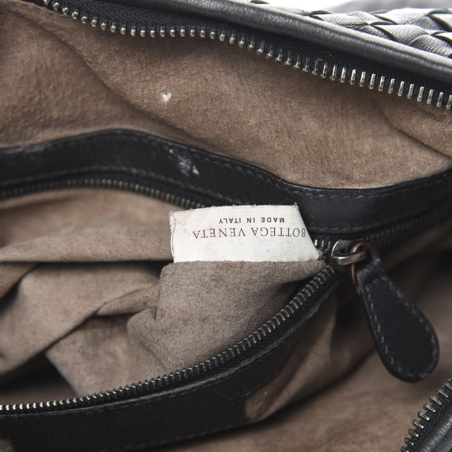 Nappa Intrecciato Large Veneta Hobo Black