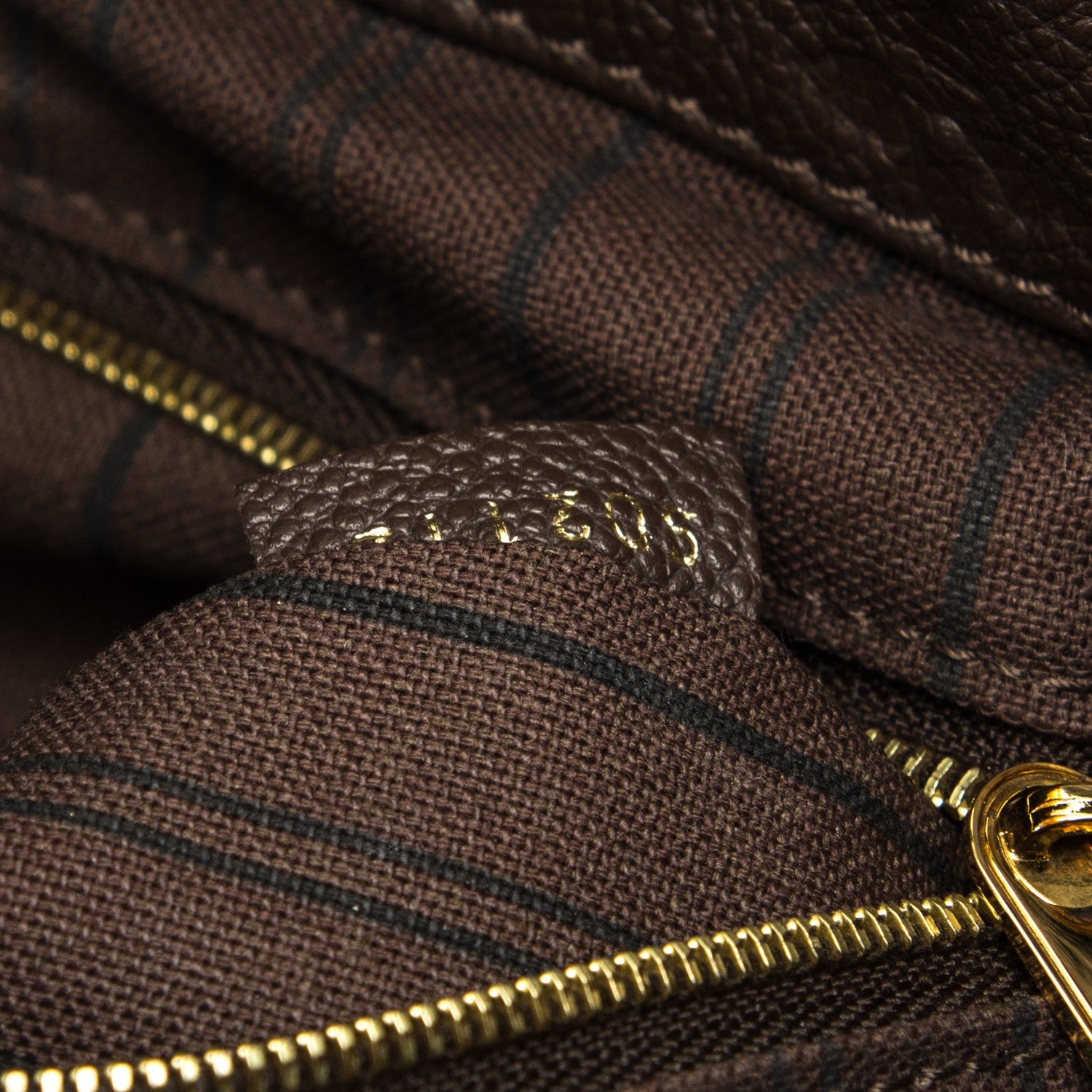 Louis Vuitton Empreinte Artsy MM Terre 7 of 12