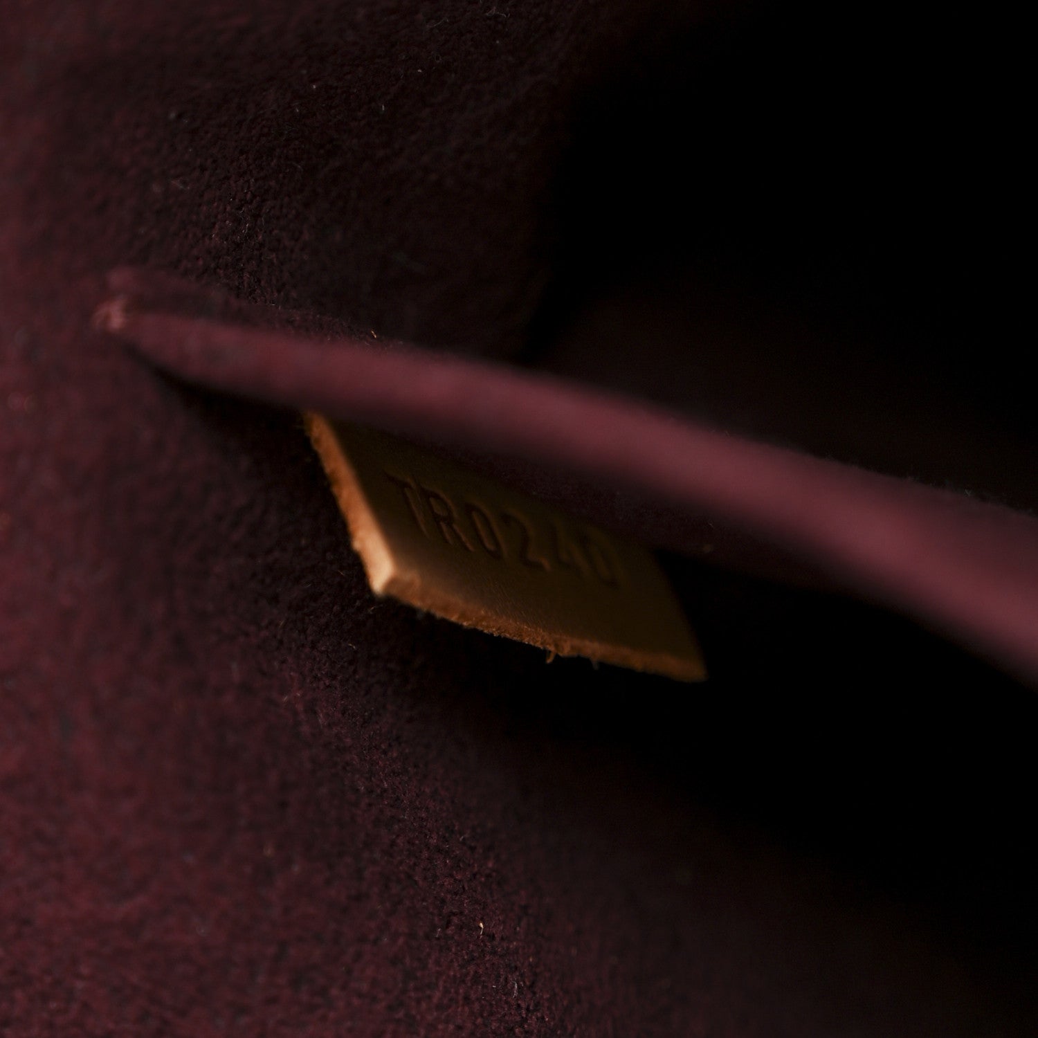 Louis Vuitton Monogram Montaigne MM 7 of 14