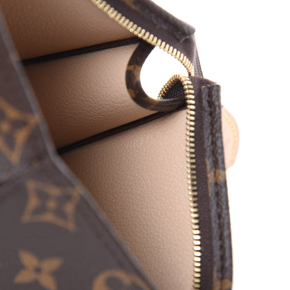 Louis Vuitton Monogram Toiletry Pouch 19 6 of 7