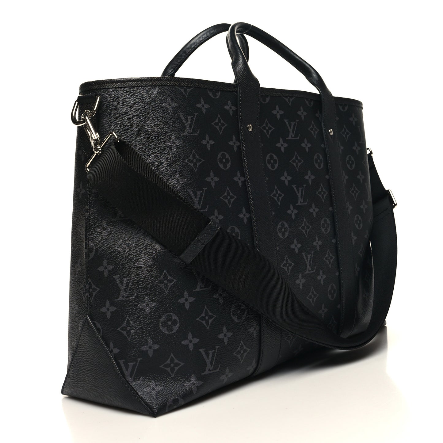 Monogram Eclipse Taigaramma Weekend Tote NM