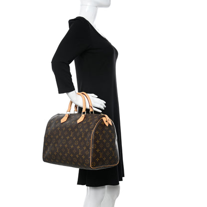 Louis Vuitton Monogram Speedy 35 2 of 10