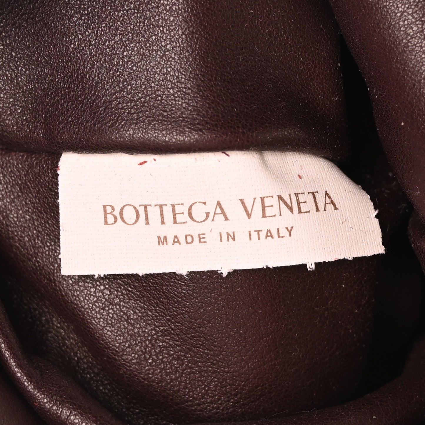 Calfskin The Pouch Chain Grape