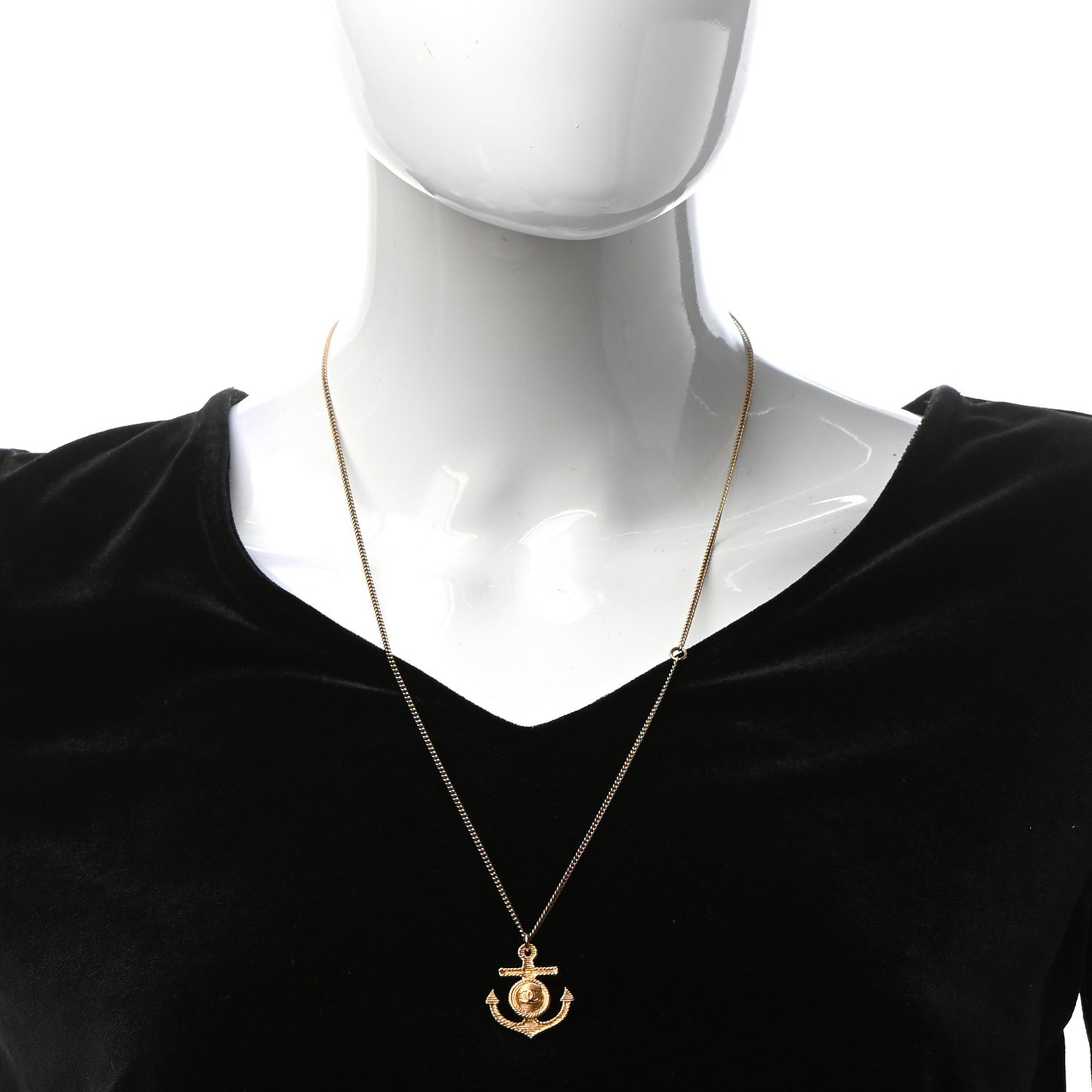 Anchor CC Pendant Necklace Gold