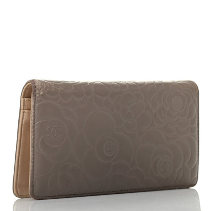 Chanel Lambskin Camellia Embossed Yen Wallet Beige 2 of 6
