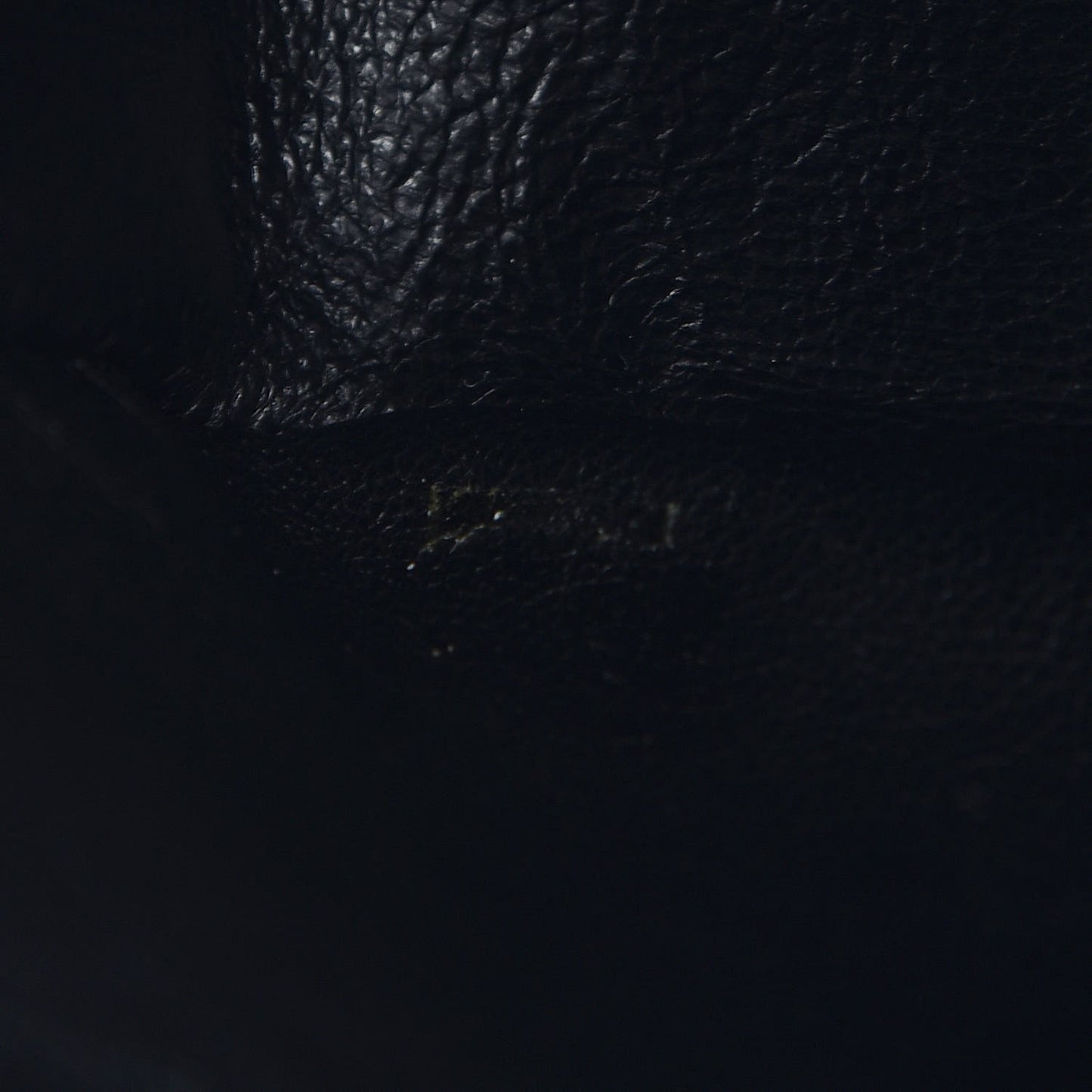 Caviar Quilted Jumbo Single Flap Black