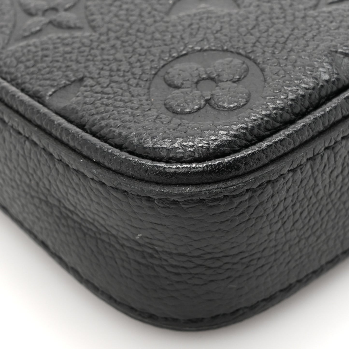 Empreinte Easy Pouch On Strap Black