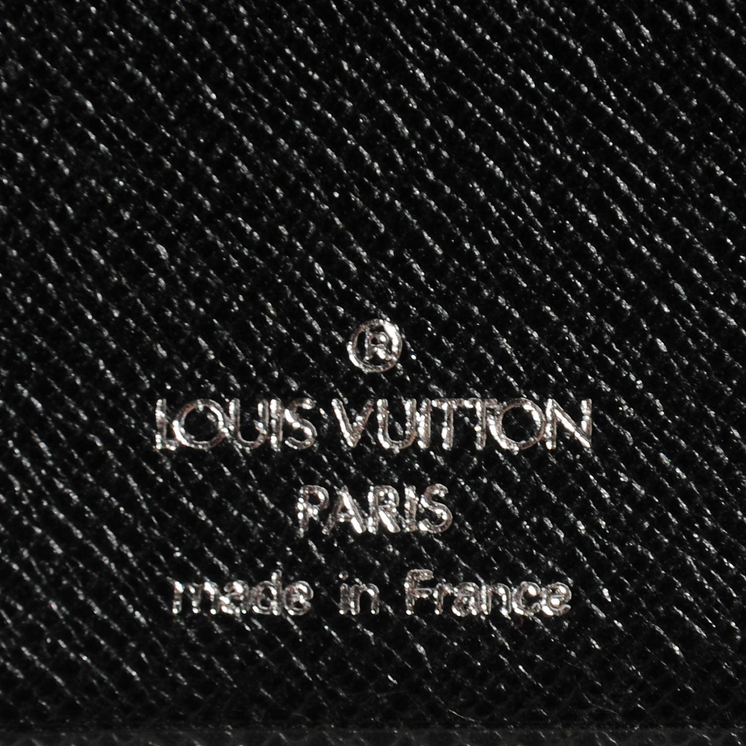 Louis Vuitton Taiga European Checkbook and Card Holder Ardoise 6 of 8