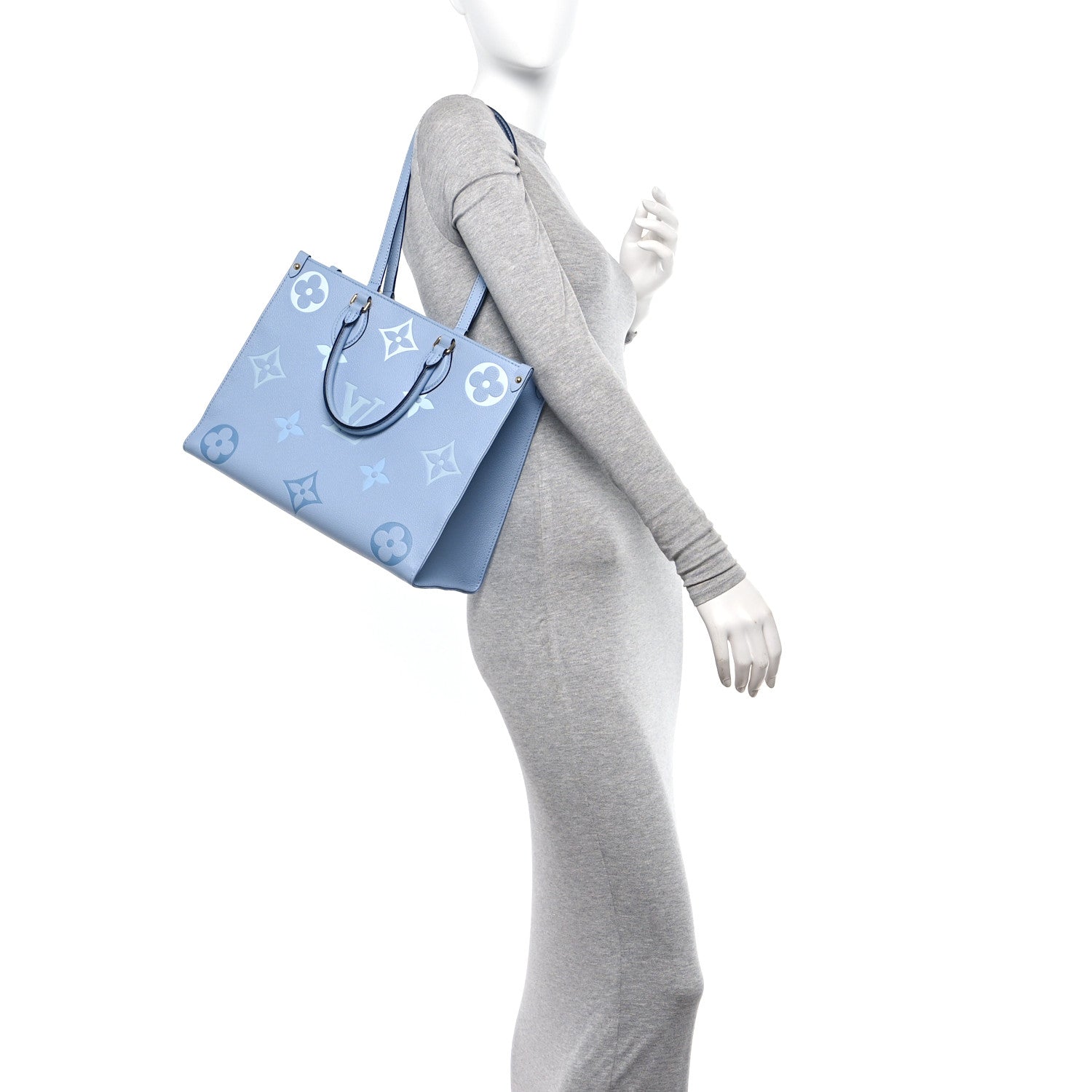 Louis Vuitton Empreinte Monogram Giant By The Pool Onthego MM Summer Blue 2 of 9
