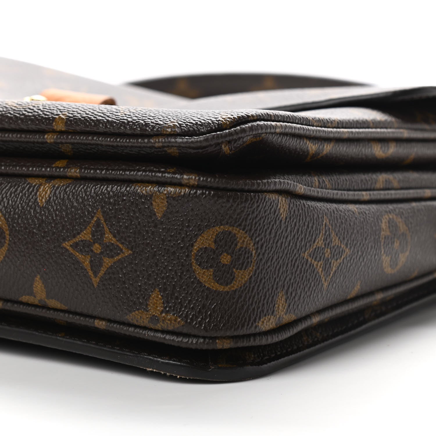 Louis Vuitton Monogram Pochette Metis 10 of 10