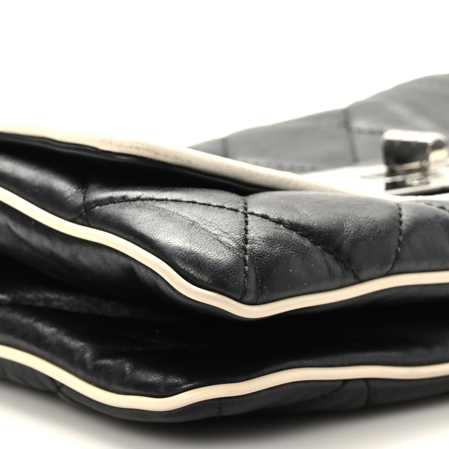 Chanel Lambskin Quilted East West Flap Black 8 of 10