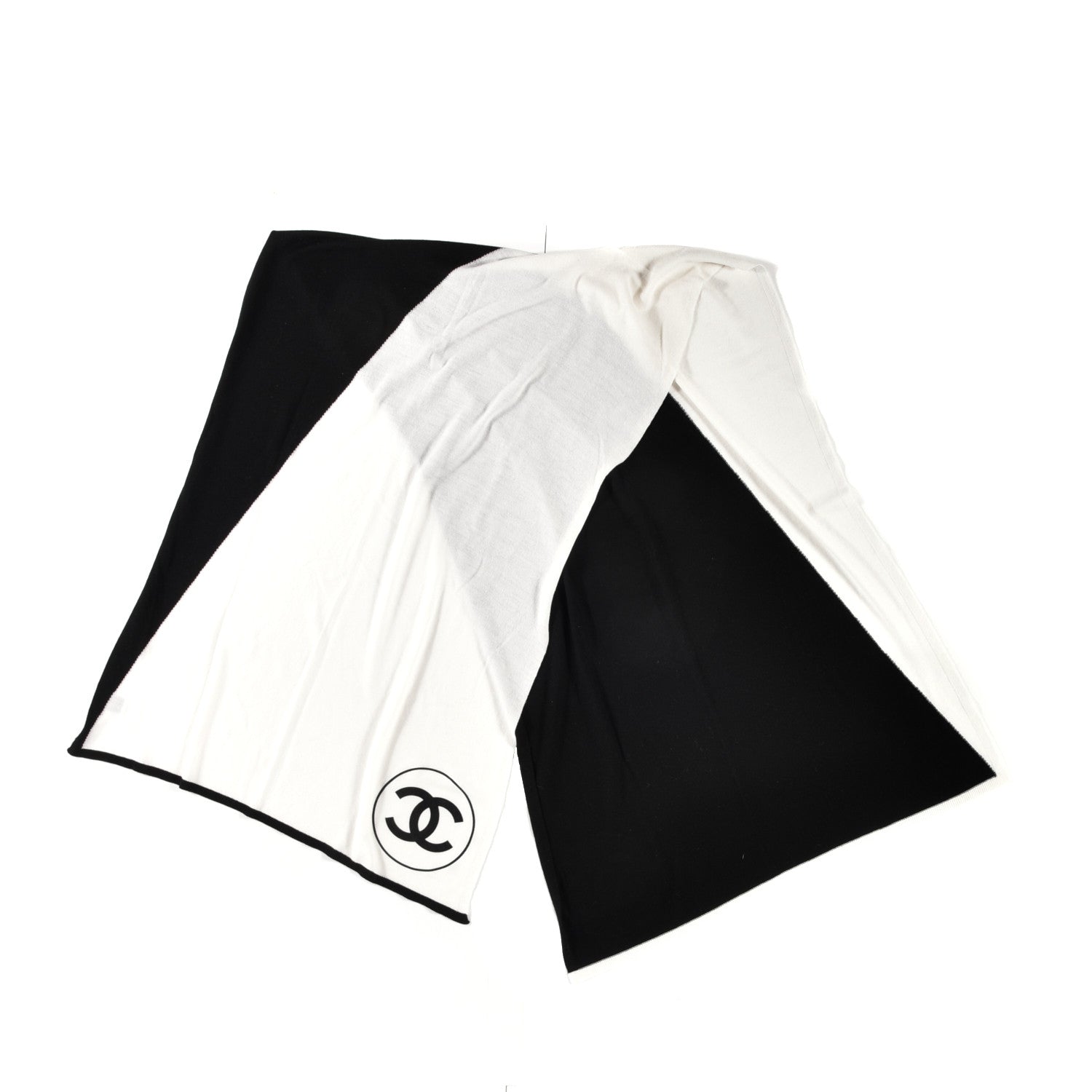 Chanel Wool CC Scarf White Black 2 of 5