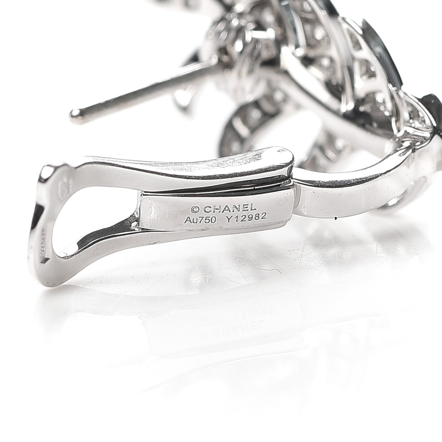 18K White Gold Diamond Plume De Chanel Earrings