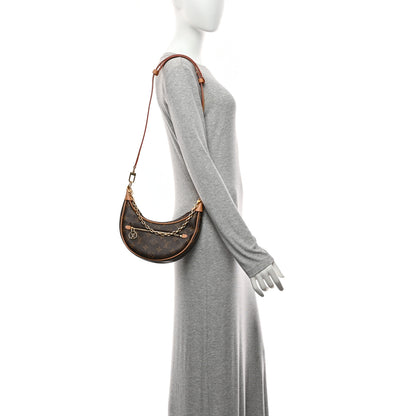 Louis Vuitton Monogram Loop 2 of 9