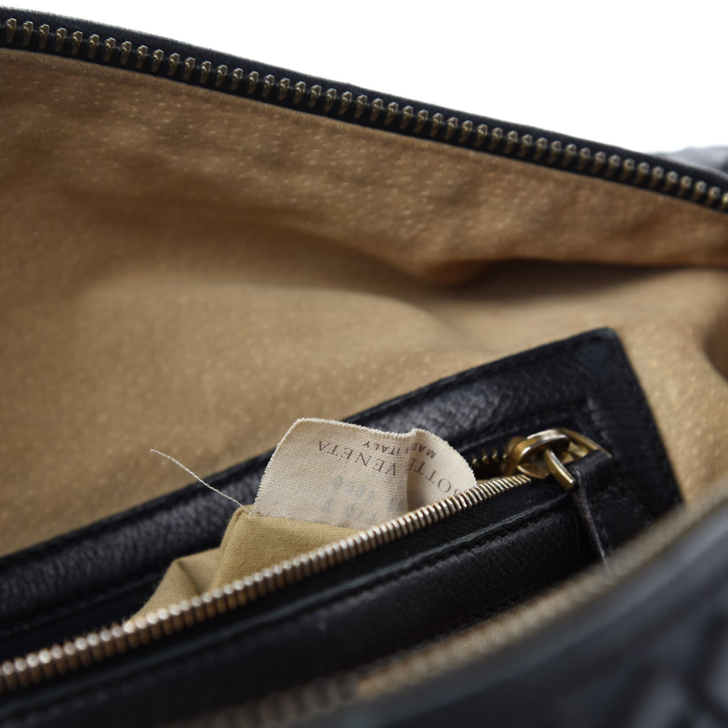 Nappa Intrecciato Boston Black
