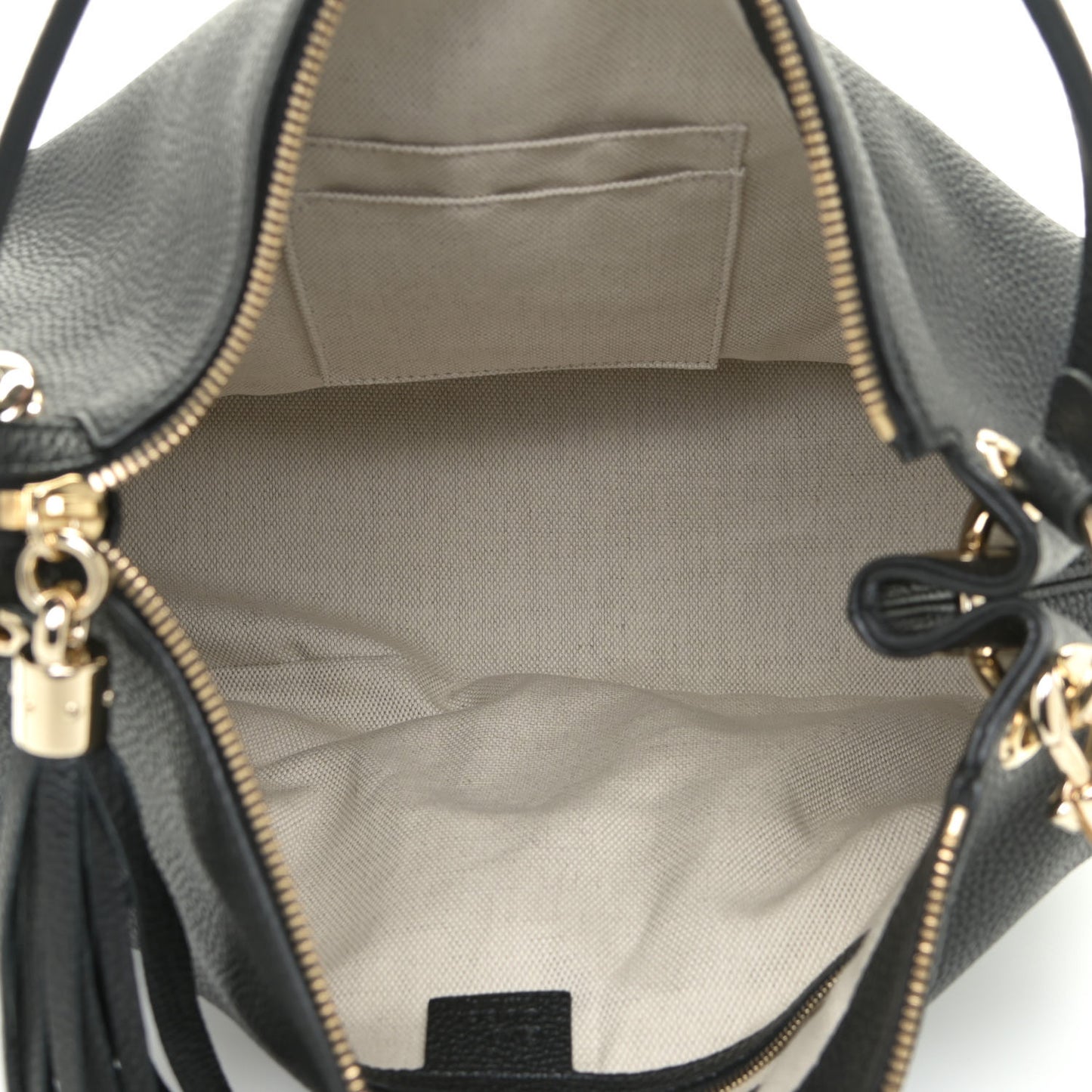 Pebbled Calfskin Large Soho Hobo Black