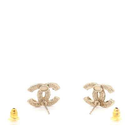 Chanel Pearl CC Earrings Gold 3 of 4